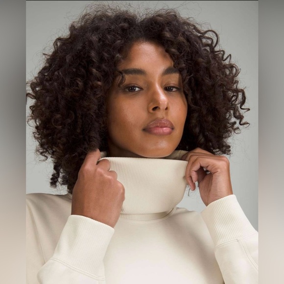 Lululemon Softstreme Turtleneck Pullover in White Opal - Picture 4 of 8